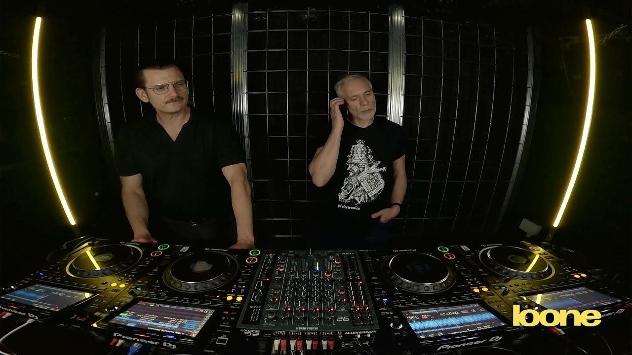 Fiedel b2b Norman Nodge · RAW/QTR